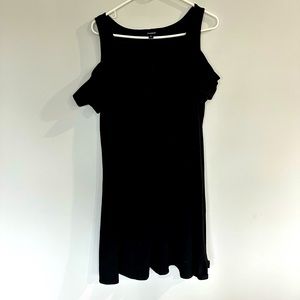 Torrid Black peekaboo shoulder dress. Size 1
